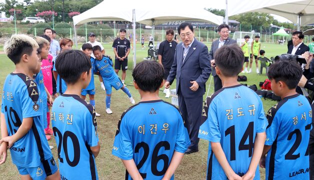 주낙영 경주시장, 화랑대기 유소년축구대회 찾아 안전점검