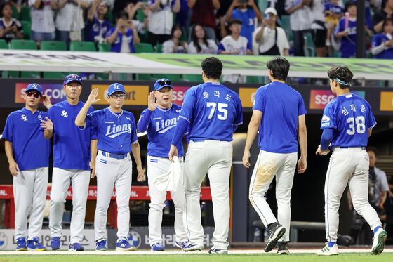 박진만 삼성 감독, '8이닝 1실점' 후라도 극찬…"혼자 다 했다"