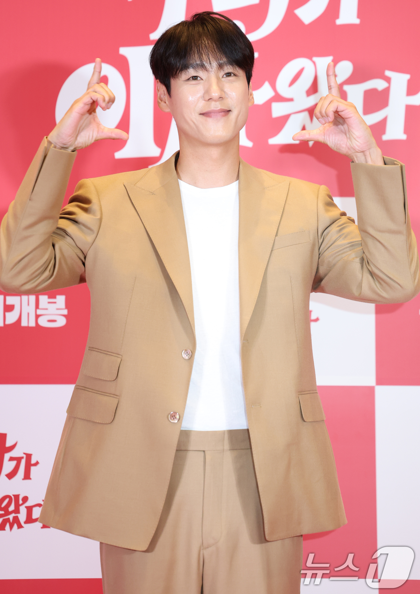 (서울=뉴스1) 권현진 기자 = 배우 곽시양이 7일 오후 서울 용산구 CGV용산아이파크몰에서 열린 영화 '악마가 이사왔다‘(감독 이상근) VIP시사회에 참석하고 있다. 2025.8 …