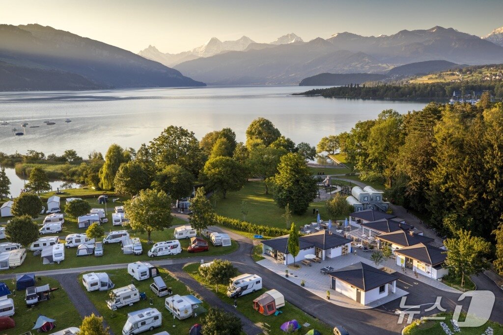 본문 이미지 - TCS 캠핑 그바트 투너제(스위스관광청 제공)