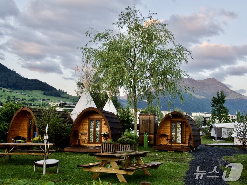 본문 이미지 - TCS 캠핑 부옥스 피어발트슈태터제(스위스관광청 제공)