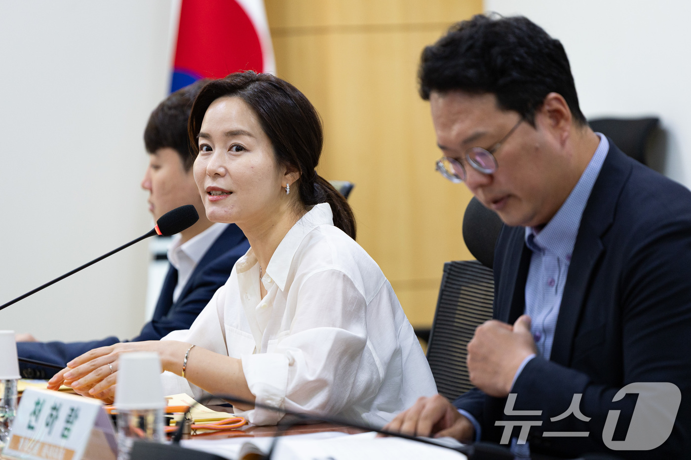 (서울=뉴스1) 유승관 기자 = 이주영 개혁신당 정책위의장이 8일 서울 여의도 국회 의원회관에서 열린 건강보험 파헤치기 정책세미나 '건강보험제도의 과거와 현재 그리고 미래'에서 인 …