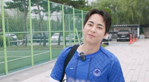'뭉쳐야 찬다4' 시우민 "첫 경기 후 몸 부서지는 줄…민폐 안될 것"