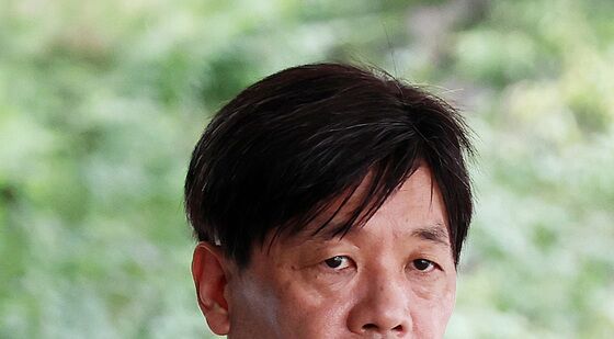 '이상민 구속적부심사 청구'…법정 향하는 변호인단
