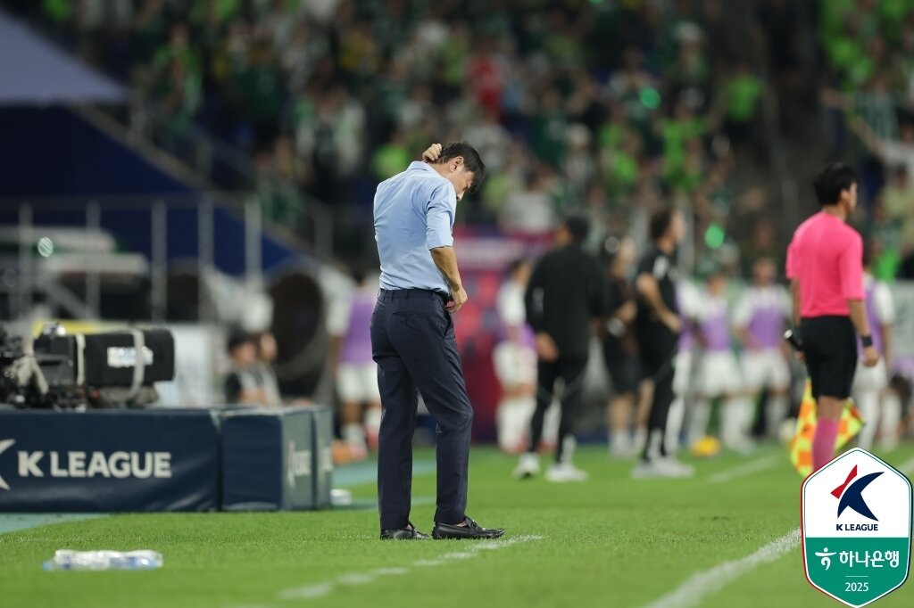 본문 이미지 - 울산이 지금 기댈 곳은 2주라는 &#39;시간&#39;이다. 이때 심폐소생술이 성공해야한다. &#40;한국프로축구연맹 제공&#41;