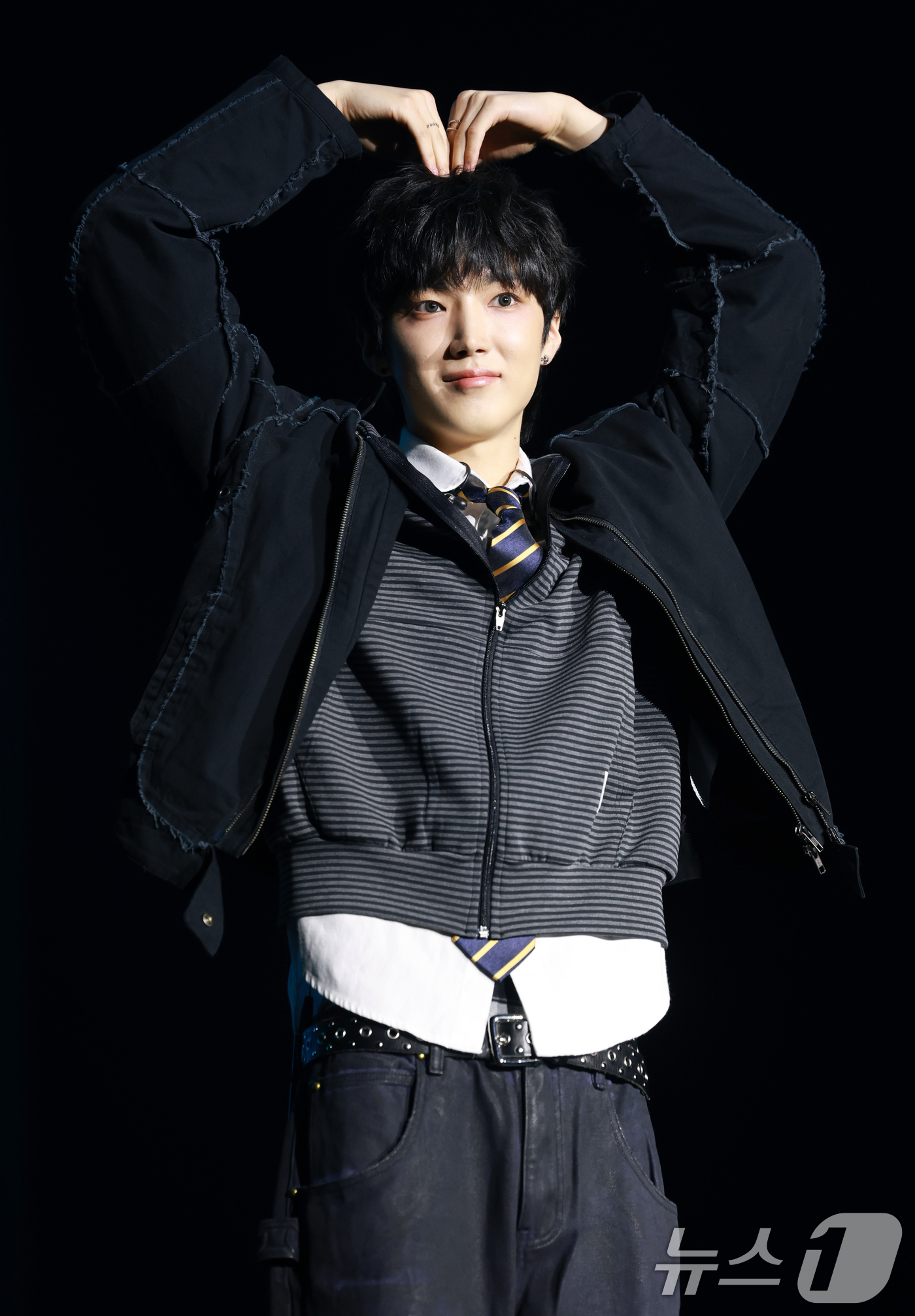 에이엠피 하유준, 왕자님 비주얼 - 뉴스1