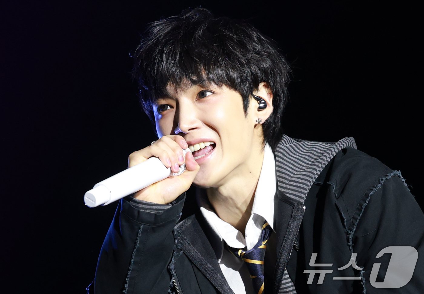 하유준, 꽃미남 미모에 파워풀한 보이스 - 뉴스1
