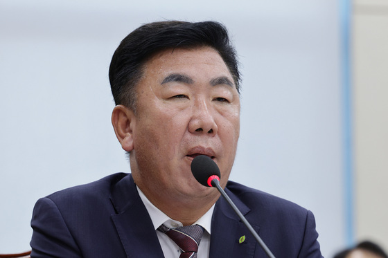 '공판 준비만 8개월' 이범석 청주시장 재판 2월24일 시작