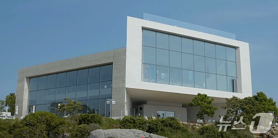 본문 이미지 -  울산 &#39;투 트라이앵글&#39; 전경&#40;아키텍케이 건축사 사무소 유튜브 갈무리&#41; 뉴스1 ⓒ News1