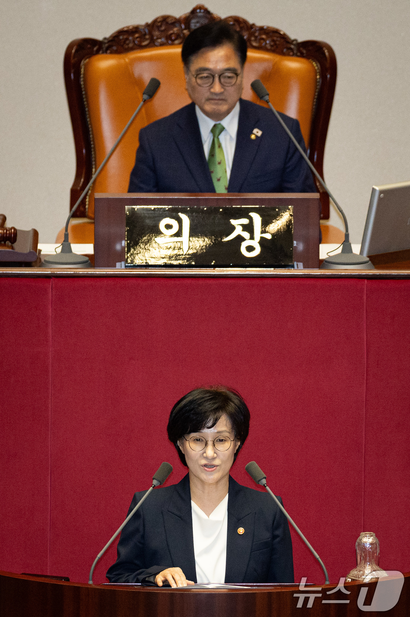 (서울=뉴스1) 유승관 기자 = 원민경 여성가족부 장관이 11일 서울 여의도 국회에서 열린 제429회 국회(정기회) 제4차 본회의에 출석해 인사말을 하고 있다. 2025.9.11/ …