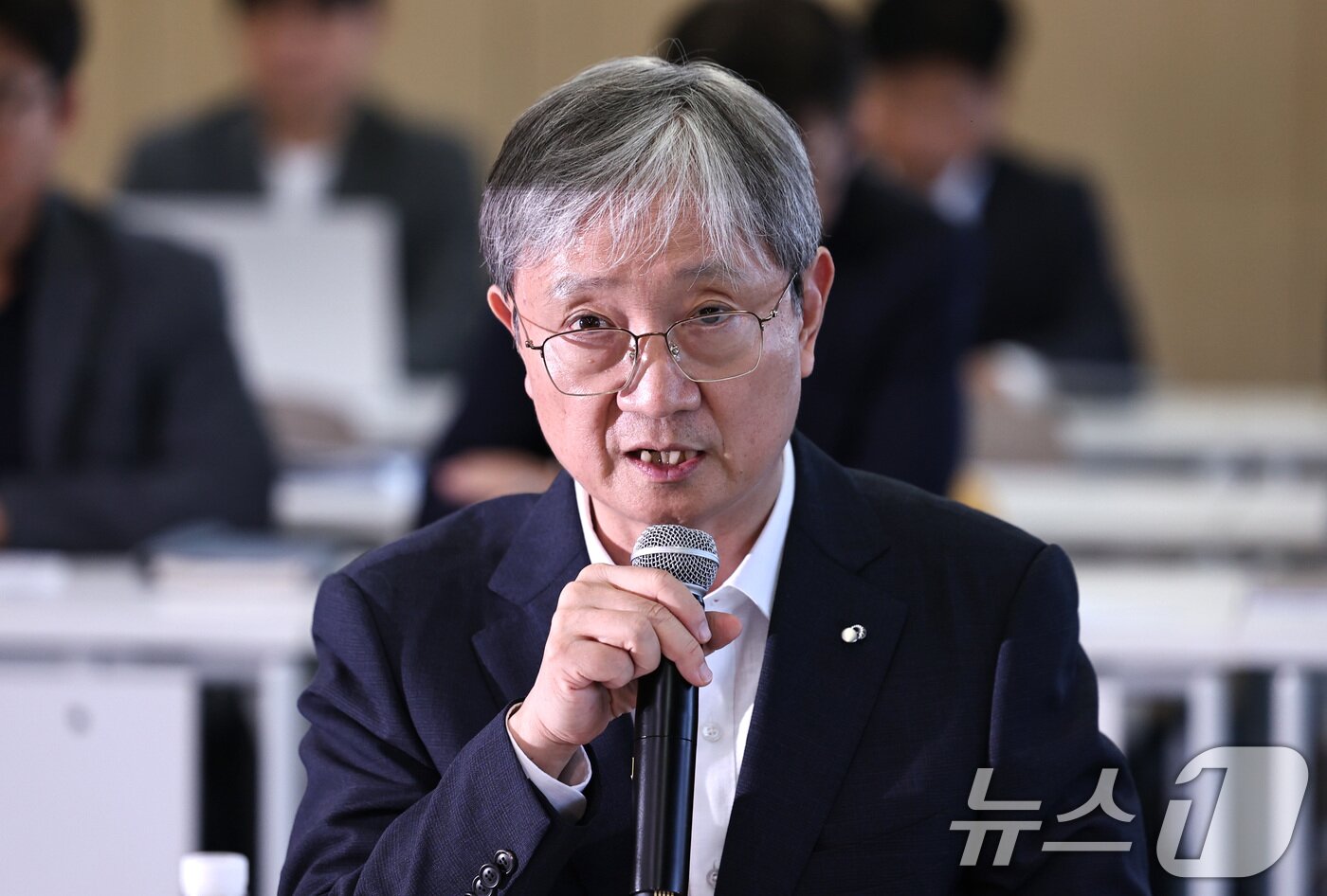 본문 이미지 - 이찬진 금융감독원장이 11일 오후 서울 강남구 네이버스퀘어 역삼에서 열린 금감원-빅테크 CEO 간담회에서 인사말을 하고 있다. 2025.09.11/뉴스1 ⓒ News1 구윤성 기자