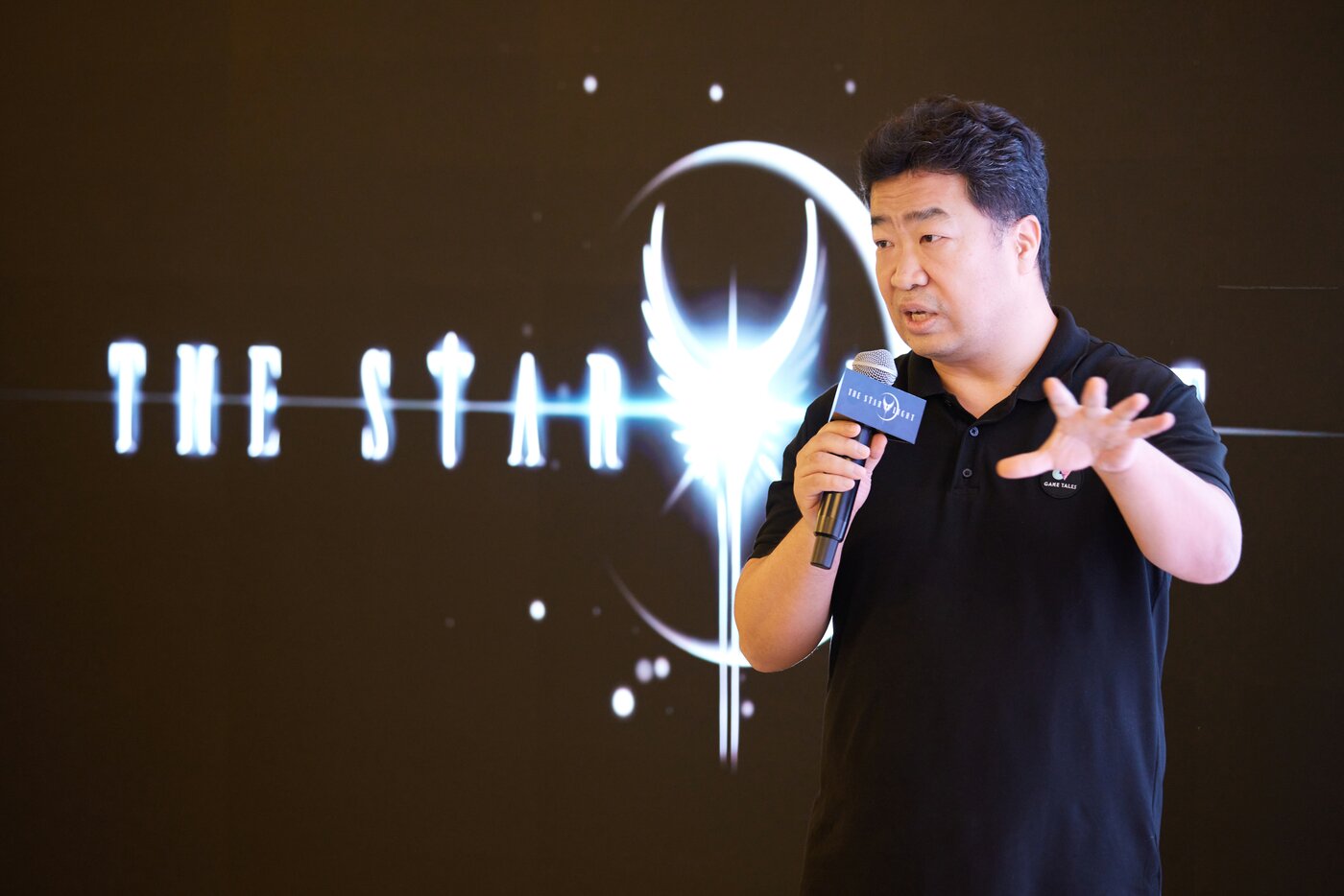 본문 이미지 - 정성환 게임테일즈 대표이사가 10일 서울 강남구에서 열린 '더 스타라이트' 미디어 시연회에서 말하고 있다.(컴투스 제공. 재판매 및 DB금지)2025.9.11/뉴스1