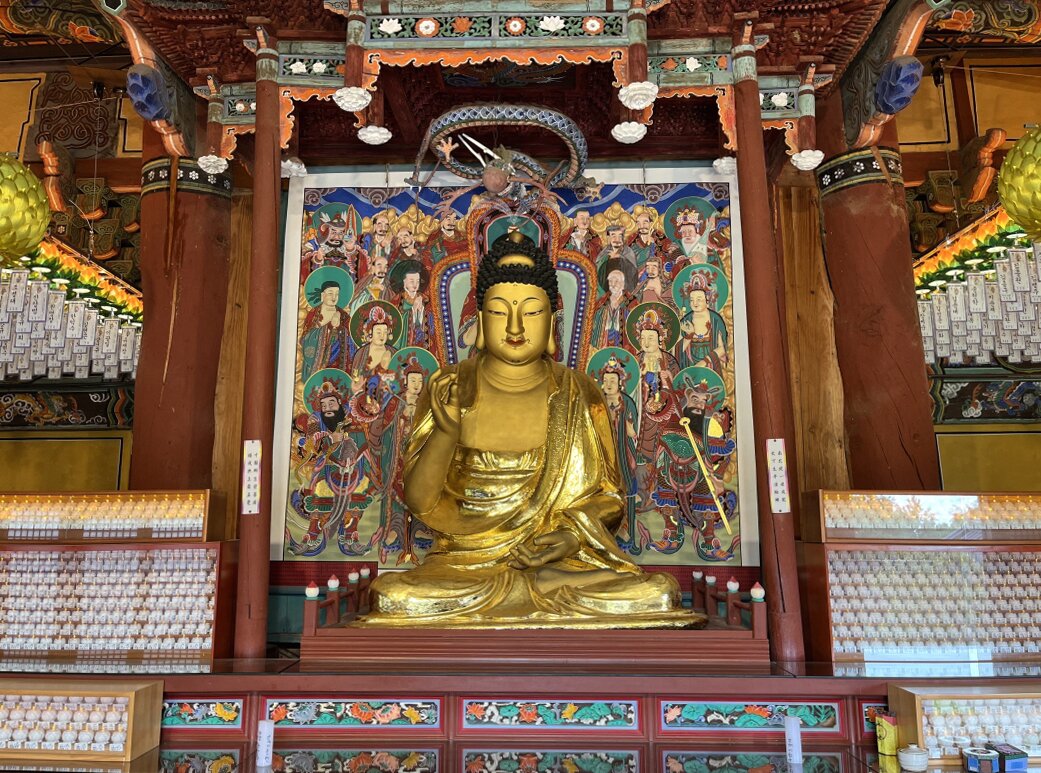 본문 이미지 - 세종 비암사 소조아미타여래좌상&#40;국가유산청 제공&#41;