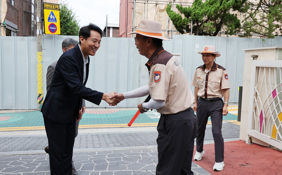 싱크홀 위험 발견·화재 진화…서울시, 우수 학교보안관 20명 표창