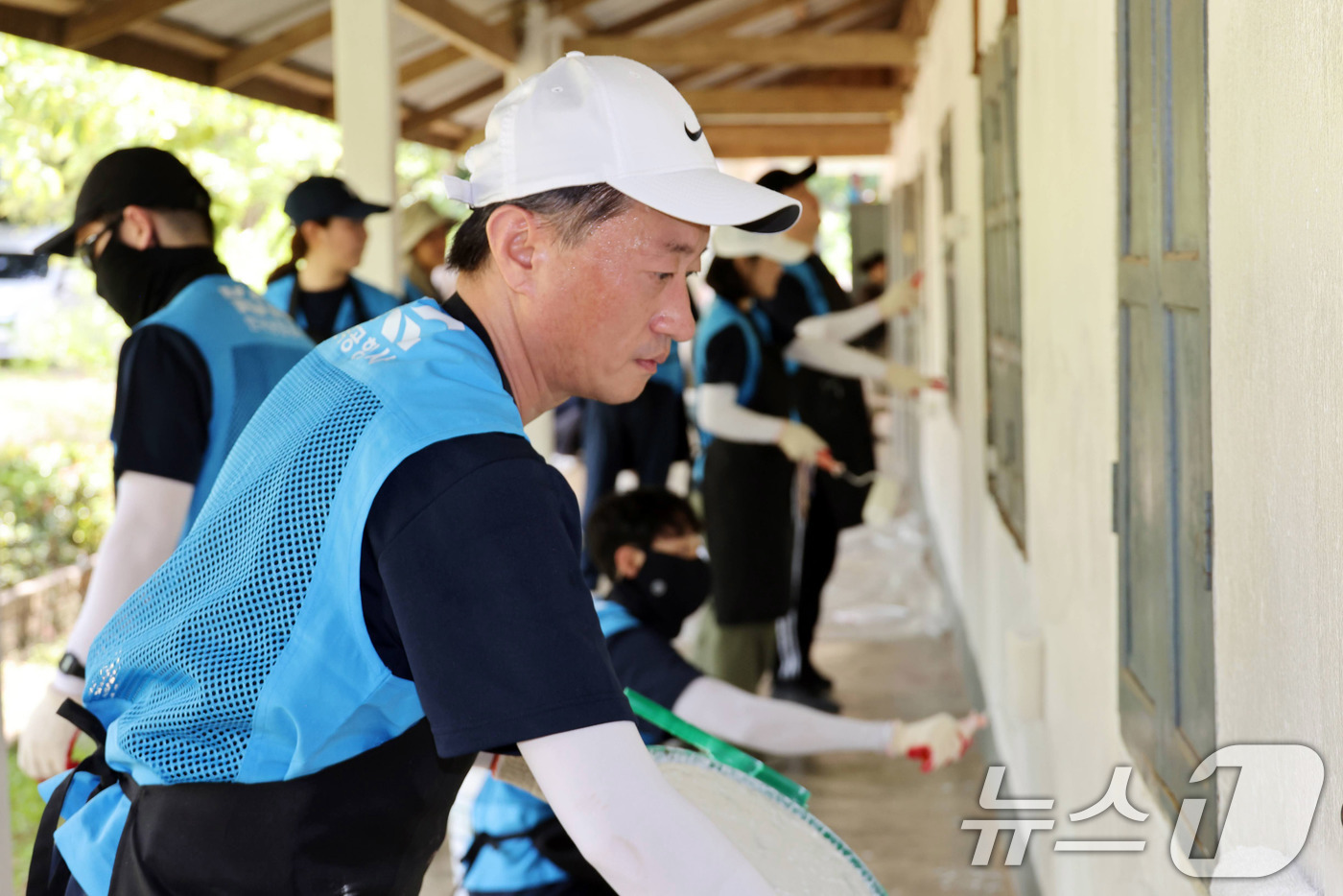 (서울=뉴스1) 박지혜 기자 = 한국공항공사(사장직무대행 이정기) 봉사단은 지난 9월 6일부터 11일까지 라오스 루앙프라방 지역에서 해외 봉사활동을 실시했다.이번 봉사활동은 코로나 …