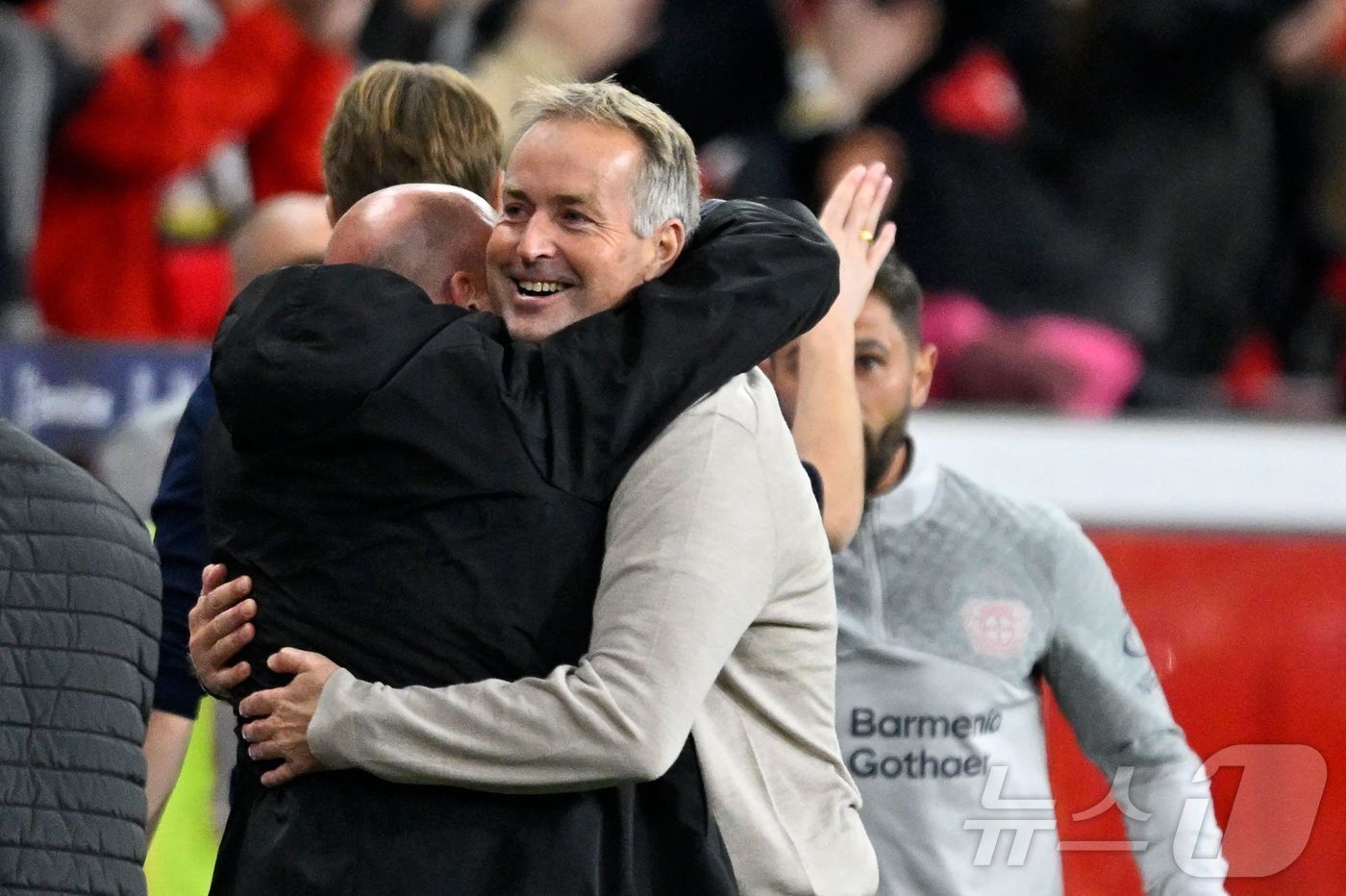 본문 이미지 - 레버쿠젠의 카스페르 히울만 감독. ⓒ AFP=뉴스1