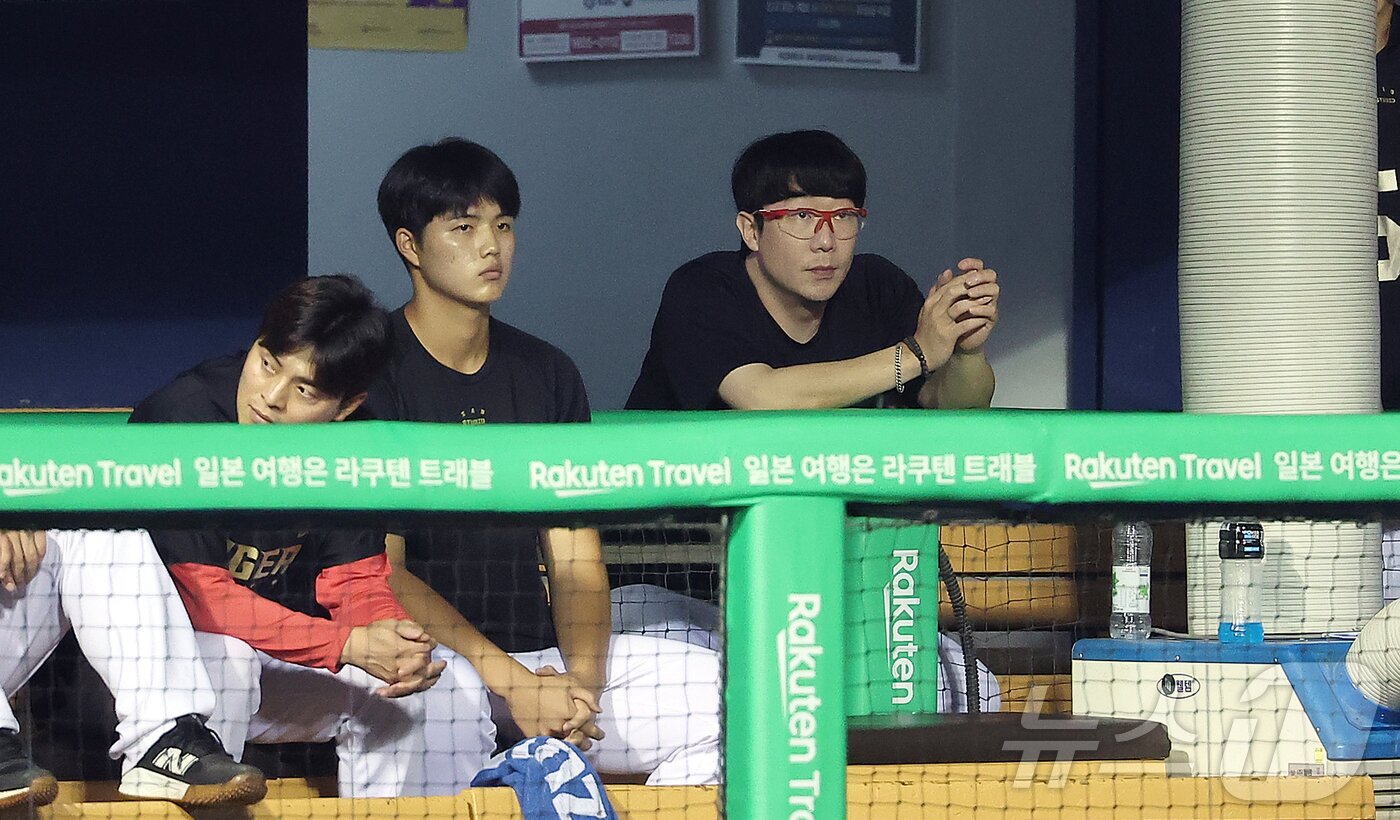 본문 이미지 - 1위에서 8위로 추락한 KIA 타이거즈. / 뉴스1 DB ⓒ News1 김진환 기자