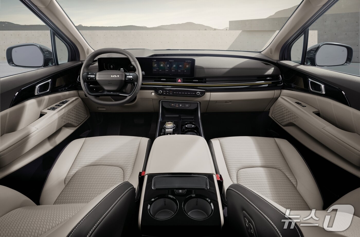 본문 이미지 - The 2026 카니발 하이리무진