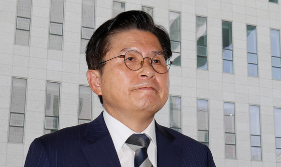 황교안, '불법 선거운동 혐의' 수사 관련 경찰관 기피신청