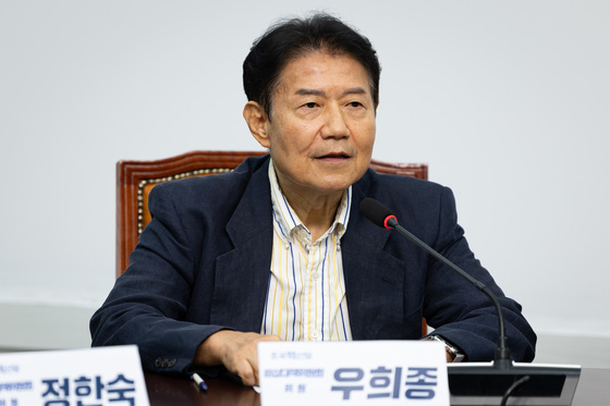 '세 정부' 거친 한국마사회장 인선 막바지…우희종 유력 관측