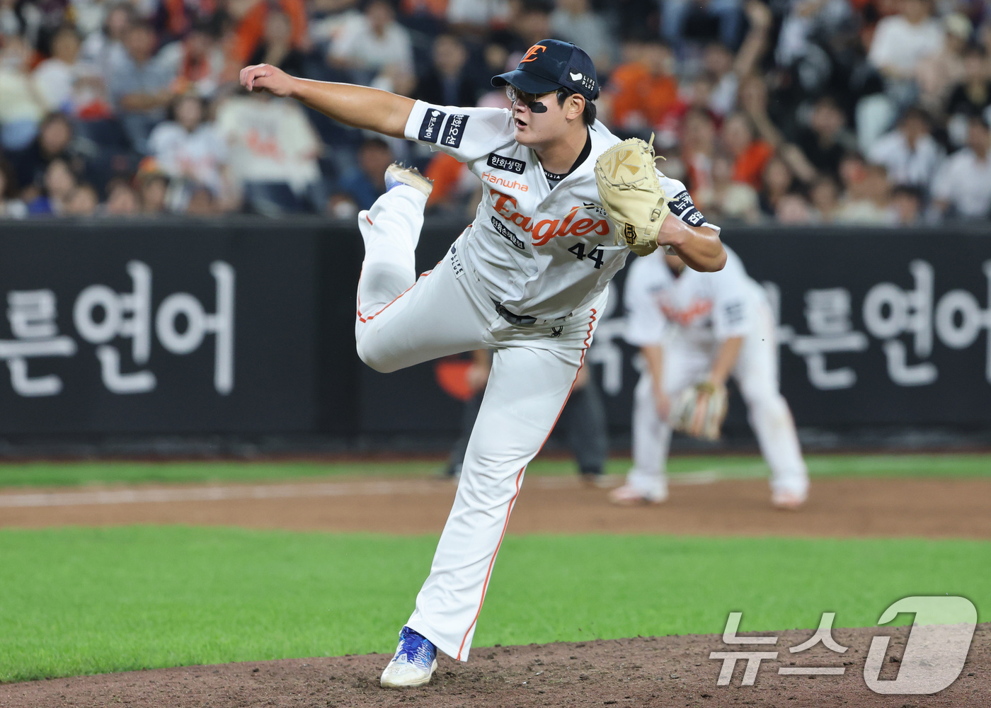 (대전=뉴스1) 김기태 기자 = 15일 오후 대전 한화생명 볼파크에서 열린 프로야구 '2025 신한 SOL뱅크 KBO 리그' 키움 히어로즈와 한화 이글스 경기에서 한화 투수 김서현 …