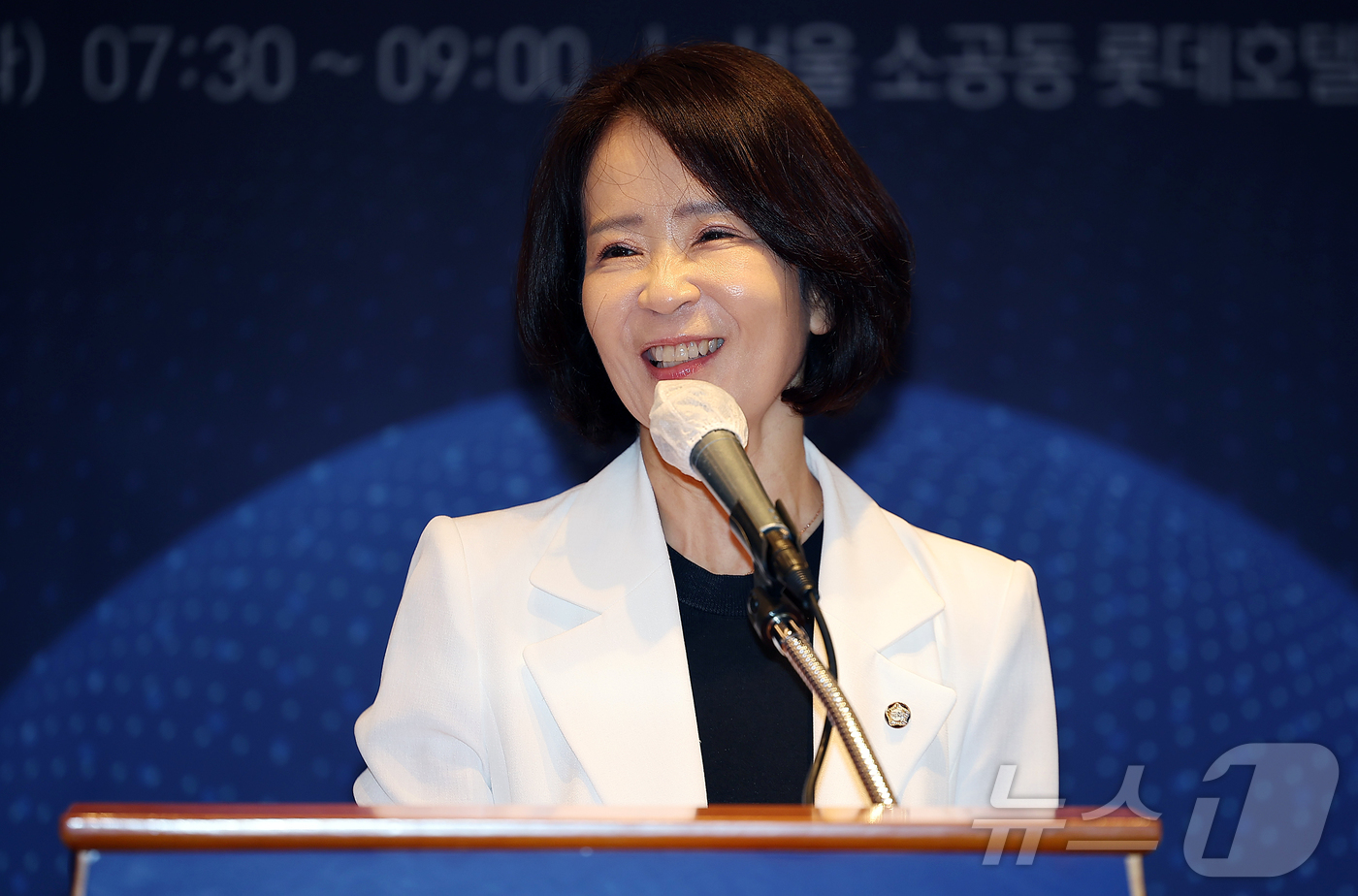 (서울=뉴스1) 김진환 기자 = 최수진 국민의힘 의원이 16일 오전 서울 중구 소공동 롯데호텔에서 열린 '제26회 바이오리더스클럽'에서 축사를 하고 있다. 2025.9.16/뉴스1 …