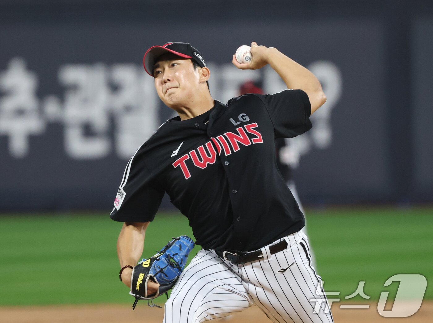본문 이미지 - LG 트윈스 투수 손주영. 2025.9.16/뉴스1 ⓒ News1 김영운 기자