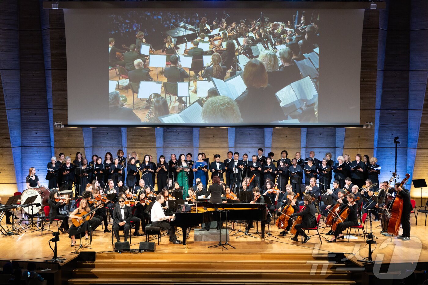 본문 이미지 - 16일&#40;현지시간&#41; 프랑스 파리 유네스코 본부 본회의장에서 국제 시각장애인 음악축제가 열리고 있다. 2025.9.17/뉴스1 ⓒ News1 이준성 기자