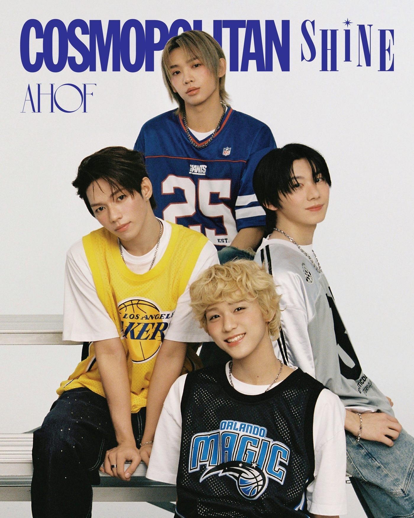 본문 이미지 - 아홉/코스모폴리탄 제공