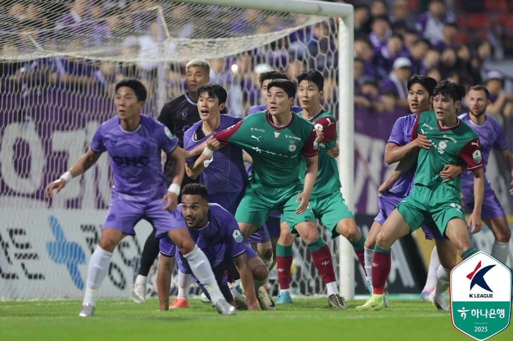 본문 이미지 - 올 시즌도 20골 이상 터뜨리는 골잡이를 보지 못할 공산이 크다. &#40;한국프로축구연맹 제공&#41;