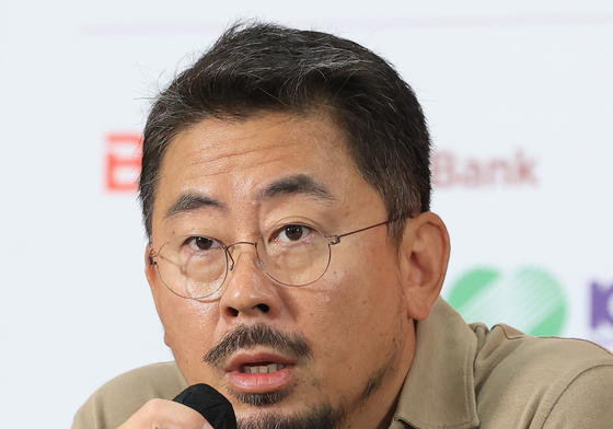 나홍진 감독, 칸 영화제 경쟁 부문 첫 진출 "영광…남은 시간 분발할 것"