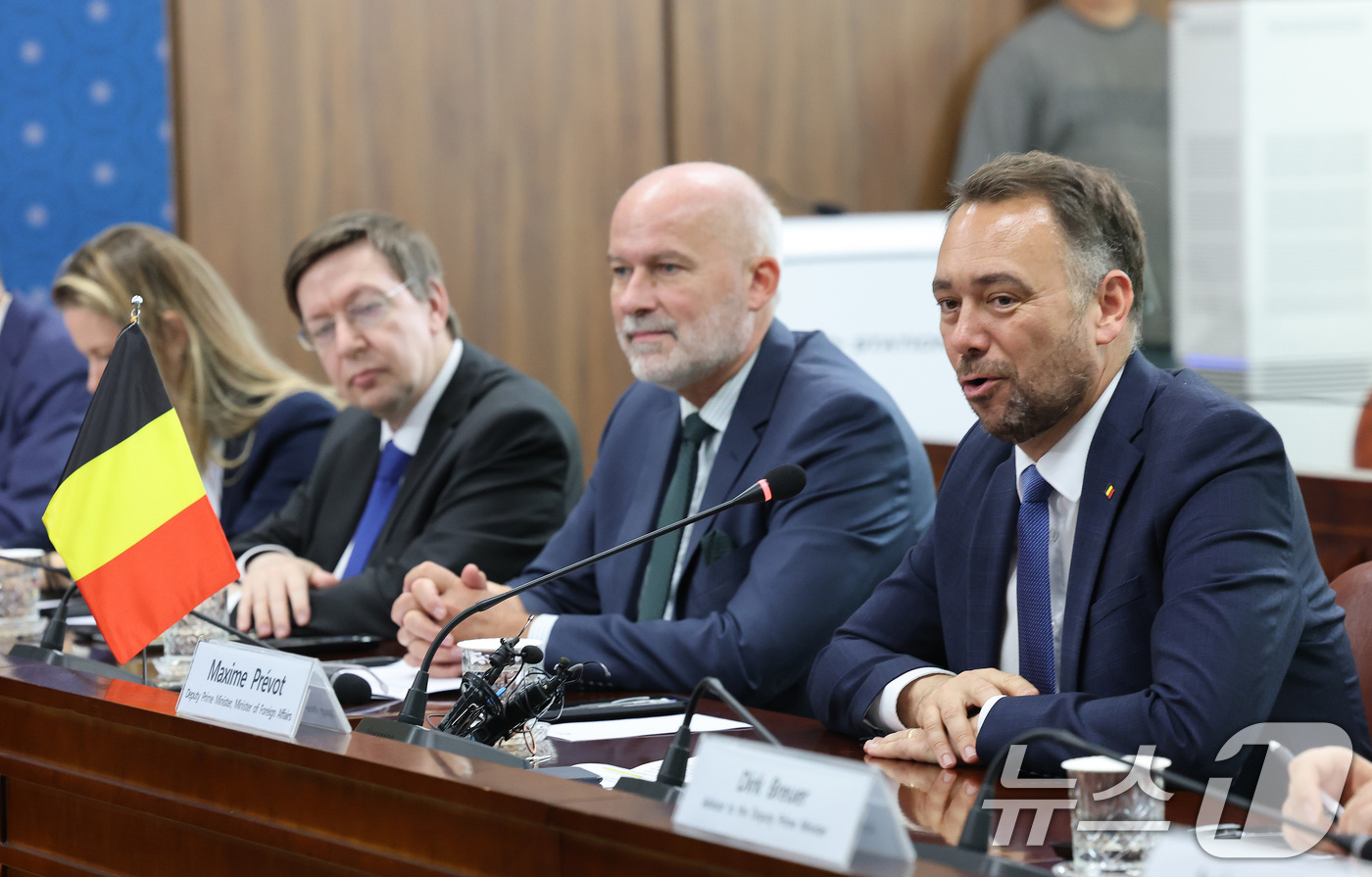 (서울=뉴스1) 임세영 기자 = 막심 프레보 벨기에 부총리 겸 외교·유럽·개발협력 장관이 18일 서울 종로구 외교부 청사에서 열린 한-벨기에 외교장관회담에서 발언을 하고 있다. 2 …