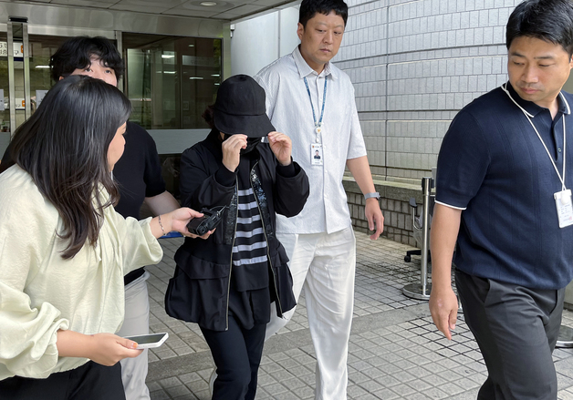 구속 전 피의자 심문 받은 리박스쿨 대표