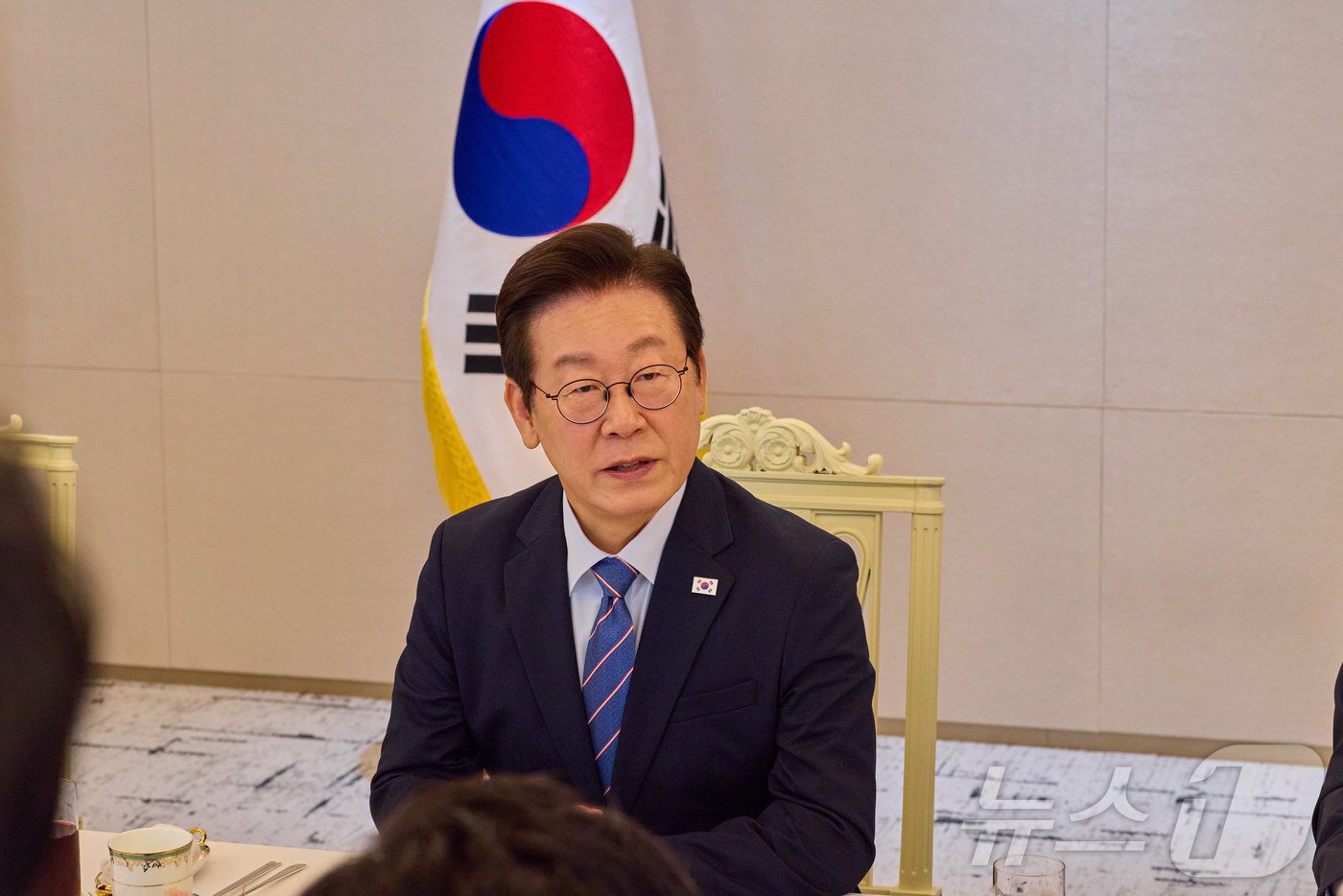 본문 이미지 - 이재명 대통령이 지난 18일 서울 용산 대통령실 청사에서 열린 증권사 리서치센터장 오찬 간담회에서 발언하고 있다. &#40;대통령실 제공. 재판매 및 DB 금지&#41; 2025.9.18/뉴스1 ⓒ News1 이재명 기자