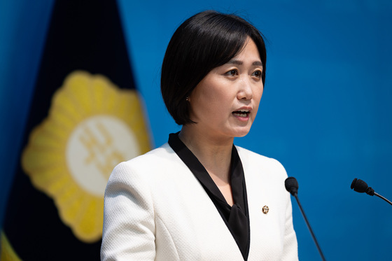 민주 "사법부 결코 성역 아냐…사법개혁 반드시 완수"