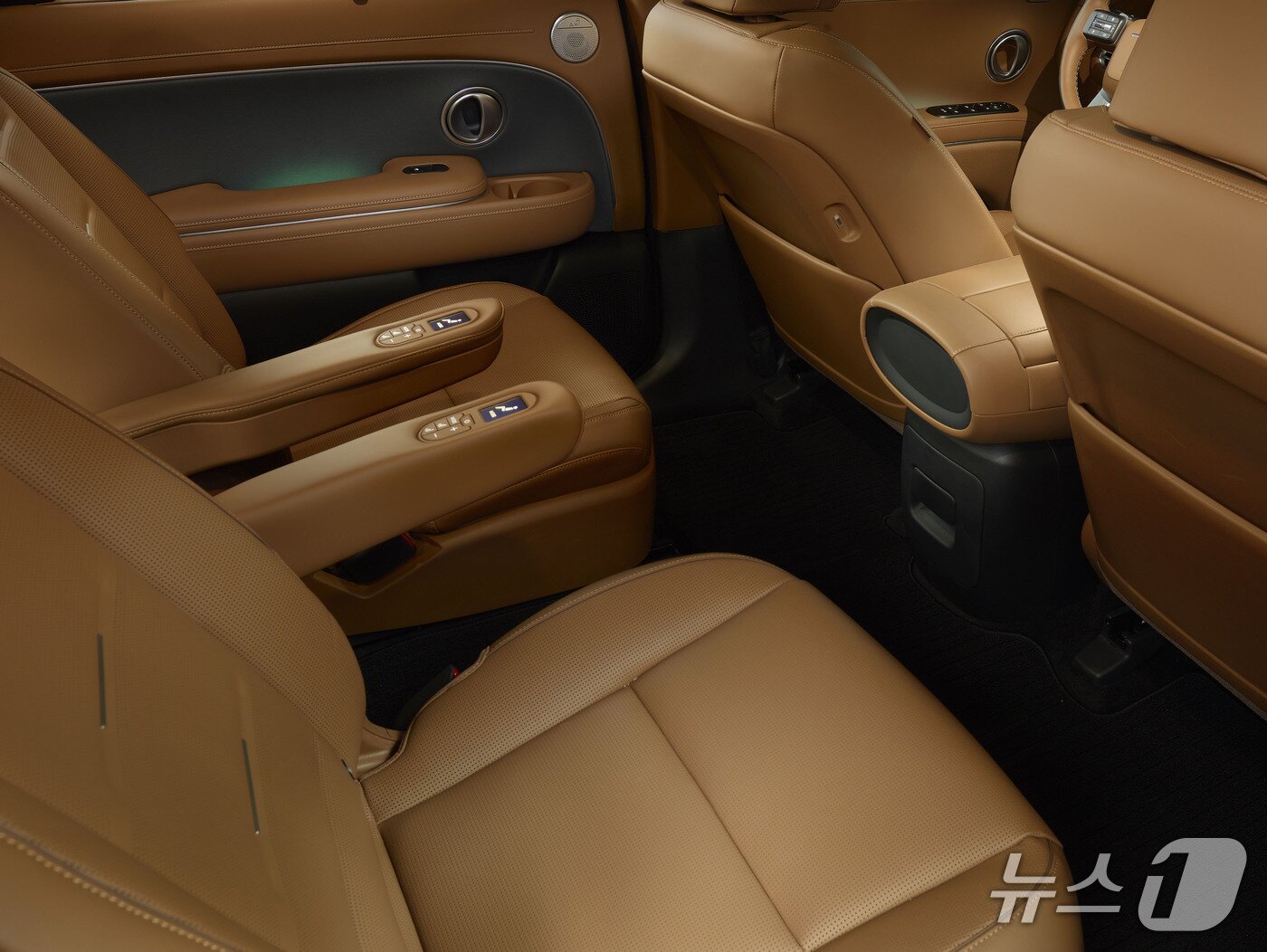 본문 이미지 - 신형 팰리세이드의 2열 독립 시트.&#40;현대차 제공&#41; 