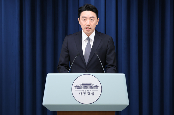 대통령실 "李대통령 요청 화답해 8개 기업 4만4000명 신입 뽑기로"