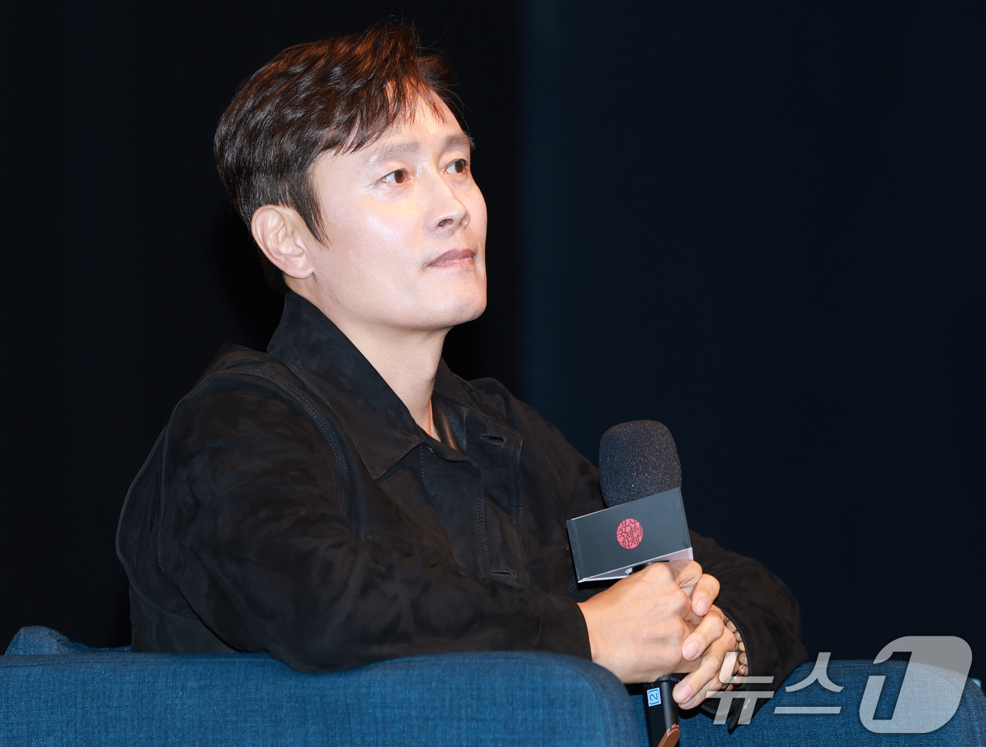 (부산=뉴스1) 권현진 기자 = 배우 이병헌이 19일 오후 부산 해운대구 동서대학교 소향씨어터 신한카드홀에서 열린 제30회 부산국제영화제(BIFF) 액터스 하우스 행사에 참석해 객 …