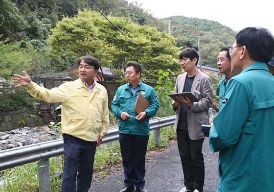 "구명조끼 꼭 입으세요"…행안부, 물놀이 안전관리 점검