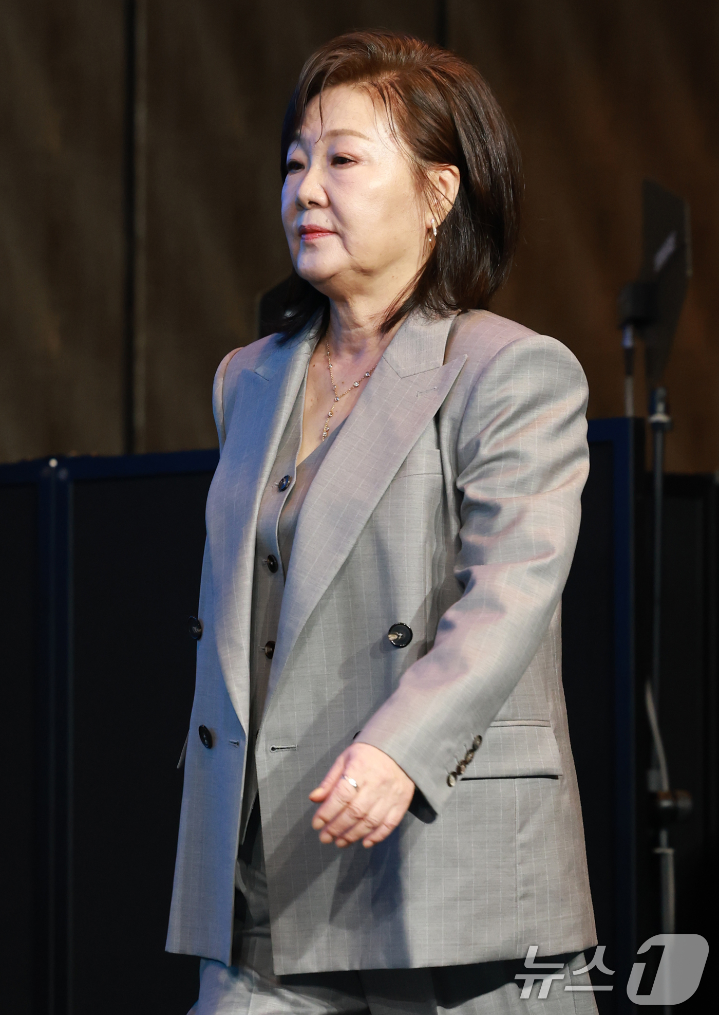 (서울=뉴스1) 권현진 기자 = 배우 김해숙이 2일 오전 서울 종로구 포시즌스 호텔에서 열린 디즈니 플러스 오리지널 시리즈 '북극성' 제작발표회에 참석하고 있다.'북극성'은 유엔대 …