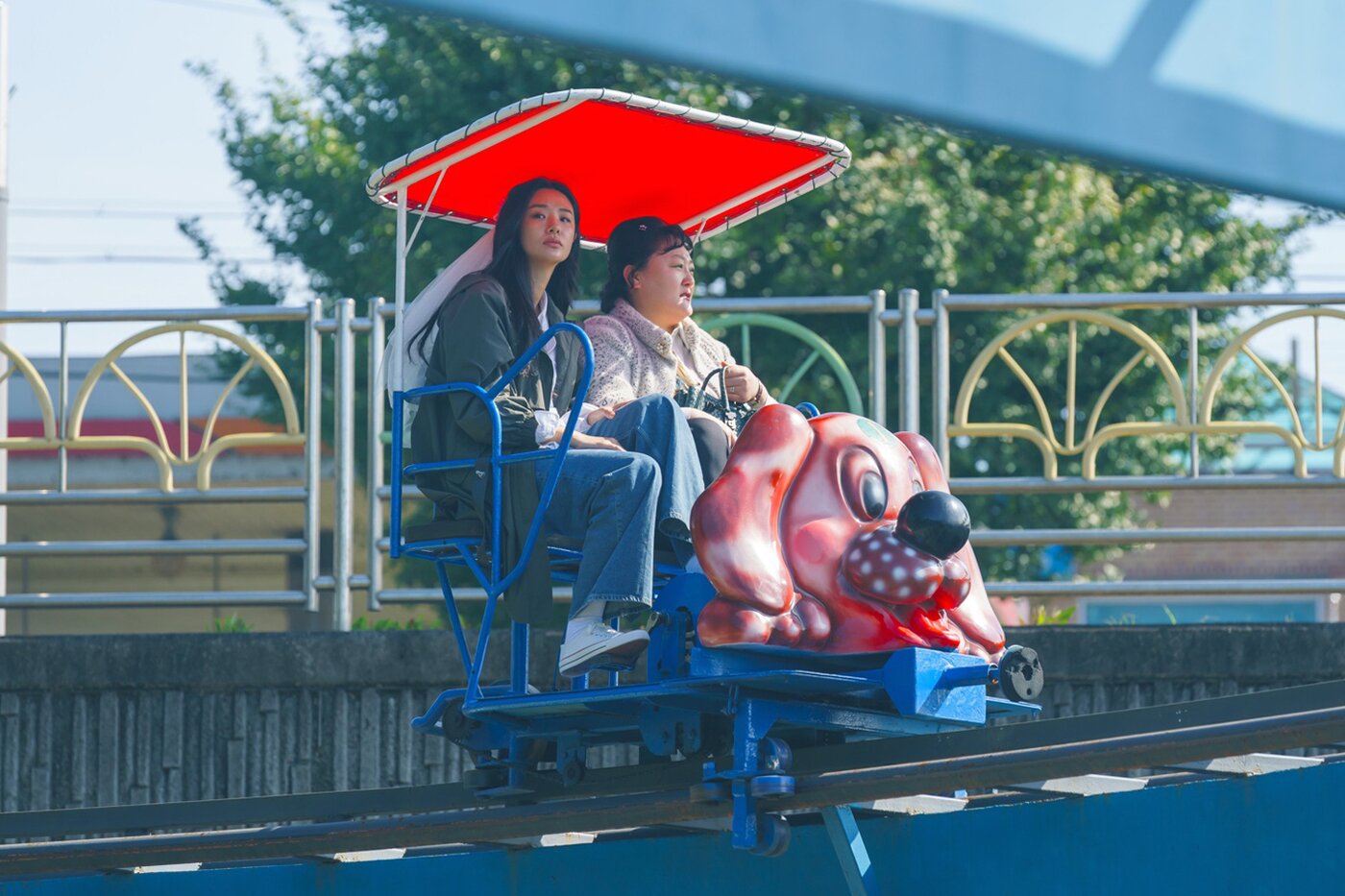 본문 이미지 - '비밀일 수밖에' 스틸 컷