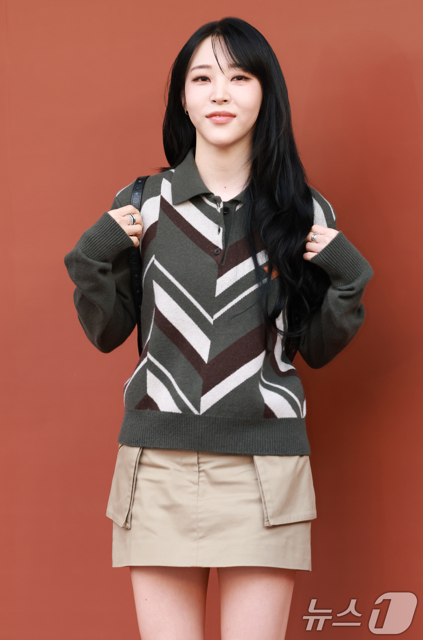 (서울=뉴스1) 권현진 기자 = 마마무 문별이 2일 오후 서울 강남구 청담동 MCM HAUS에서 진행된 'BE@RBRICK in MCM Wonderland’ 전시회에 참석해 포즈를 …