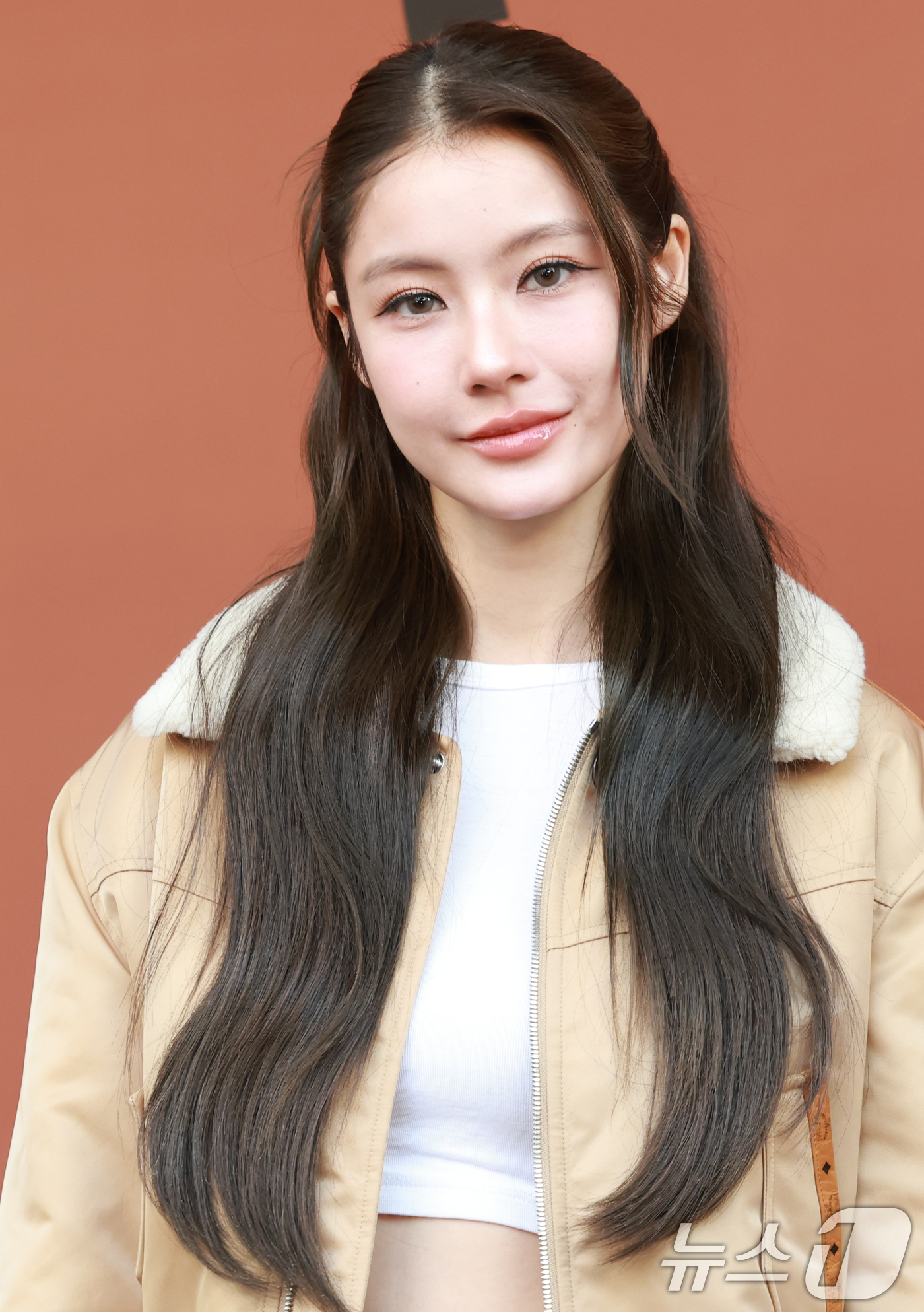 (서울=뉴스1) 권현진 기자 = 태국 배우 남딴 팁나리 위라왓노돔이 2일 오후 서울 강남구 청담동 MCM HAUS에서 진행된 'BE@RBRICK in MCM Wonderland’  …