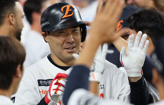 한화 포수 이재원, 내년 시즌 플레잉 코치로 뛴다