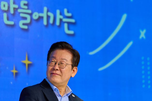[기자의눈] 청년의 미래를 위한 대통령의 용기