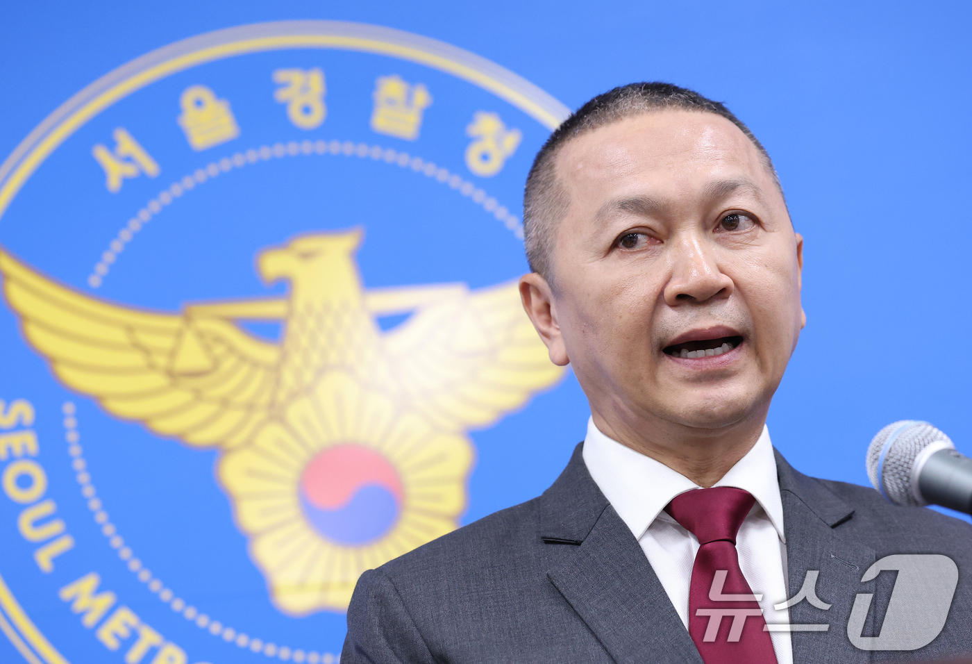 (서울=뉴스1) 오대일 기자 = 22일 오후 서울 마포구 서울경찰청 광역수사단에서 열린 태국 파타야 사기조직 검거 한·태 합동브리핑에서 탓차이 피타닐라붓 태국 경찰국 스캠TF 단장 …