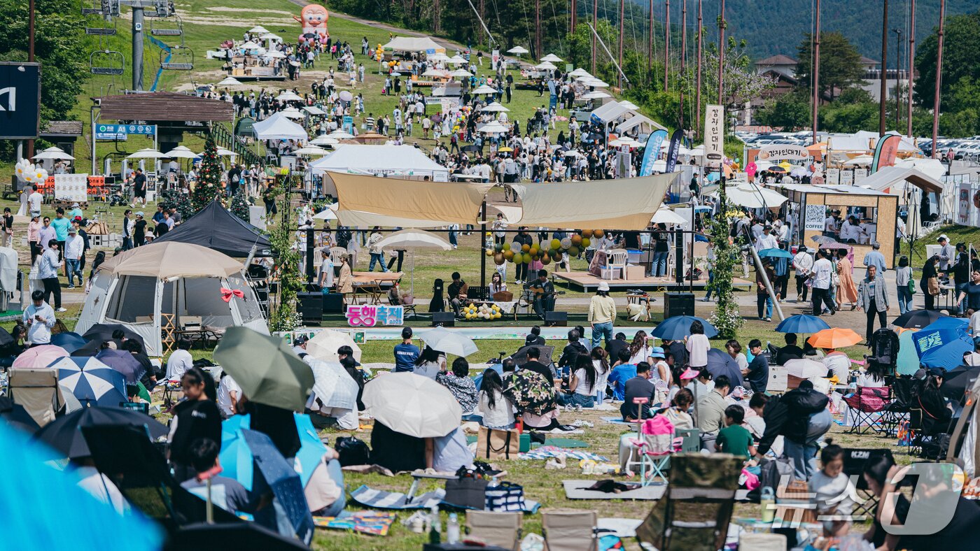 본문 이미지 - 엘리시안 강촌 &#39;숲 속 빵 시장&#39;.&#40;엘리시안 강촌 제공. 재판매 및 DB금지&#41;/뉴스1