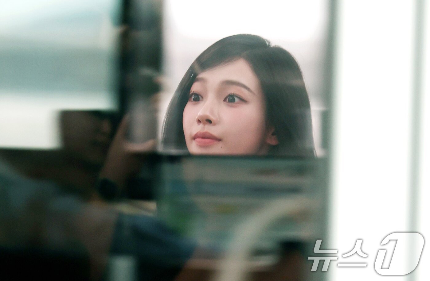 본문 이미지 - 에스파 카리나가 AI 비주얼을 뽐냈다. ⓒ News1 권현진 기자