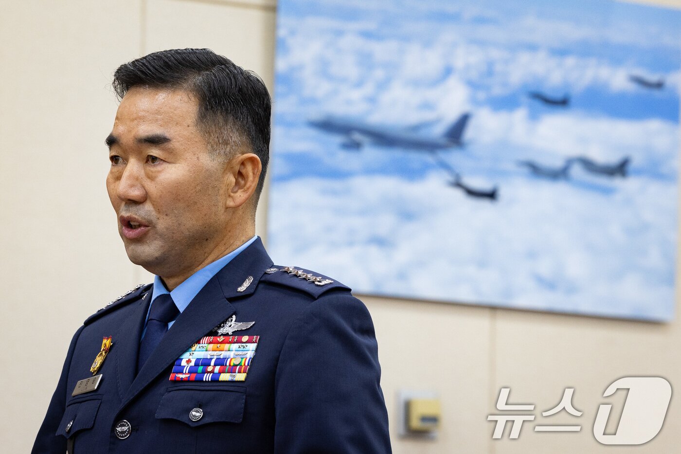 본문 이미지 - 진영승 합동참모의장 후보자가 24일 서울 여의도 국회에서 열린 국방위원회의 합동참모의장후보자 인사청문회에 출석해 모두 발언을 하고 있다. 2025.9.24/뉴스1 ⓒ News1 유승관 기자
