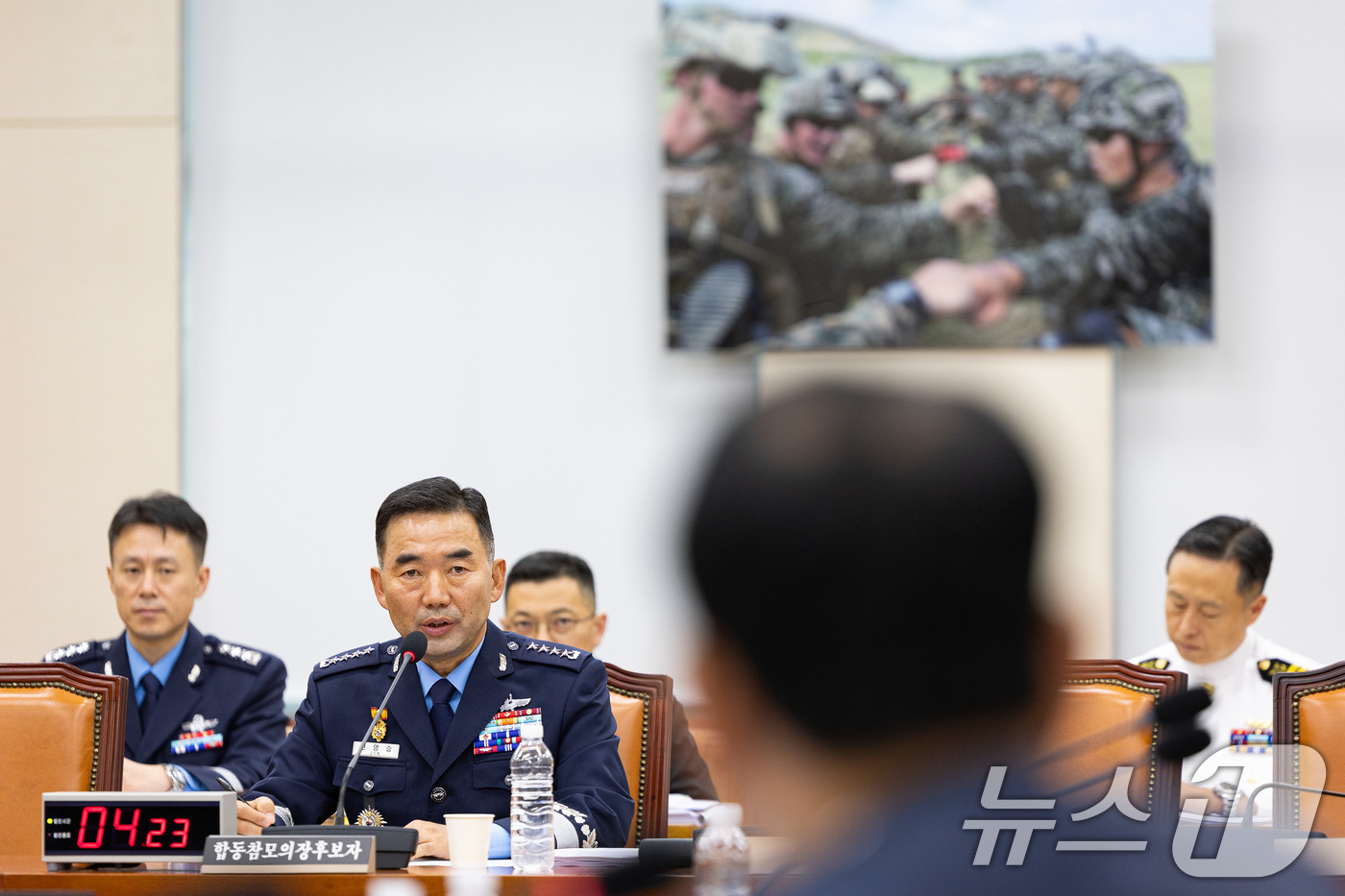 (서울=뉴스1) 유승관 기자 = 진영승 합동참모의장 후보자가 24일 서울 여의도 국회에서 열린 국방위원회의 합동참모의장후보자 인사청문회에 출석해 의원 질의에 답하고 있다. 2025 …